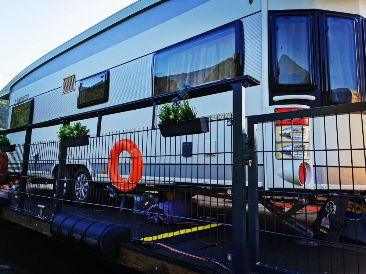Hotel en barco Hausboot Mosel Polich